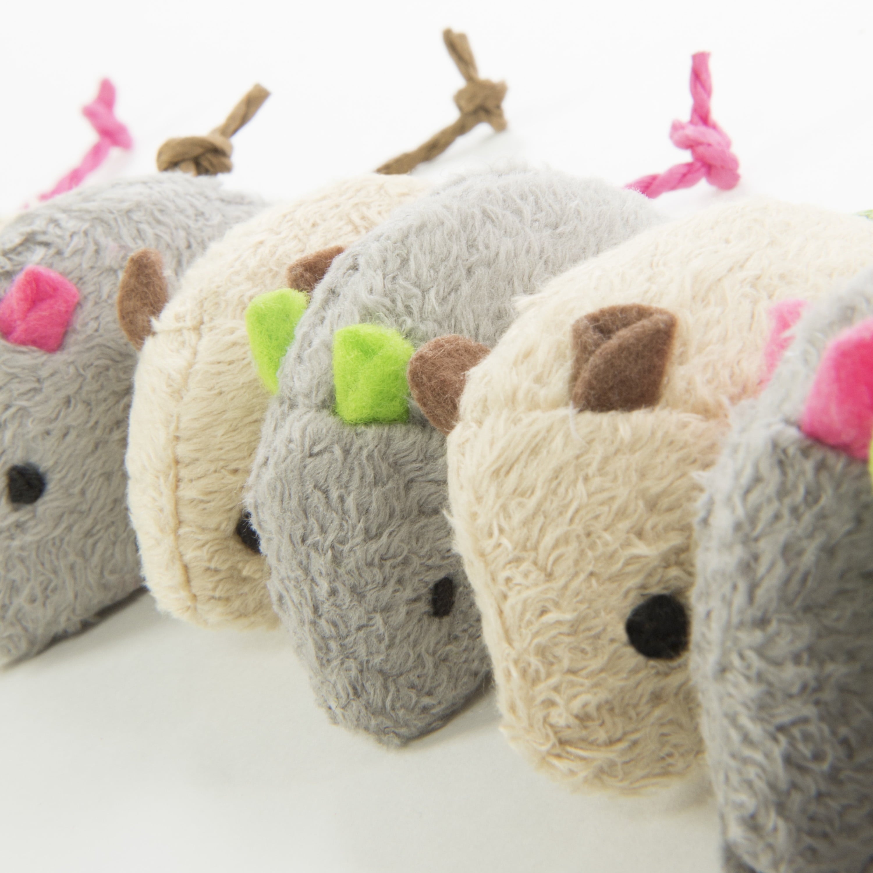 Skitter Critters Value Pack, Soft Plush Catnip Filled Mice Cat Toys, 10 Count